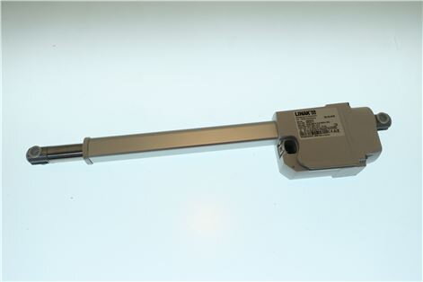 Motor zvihu víka a pánve